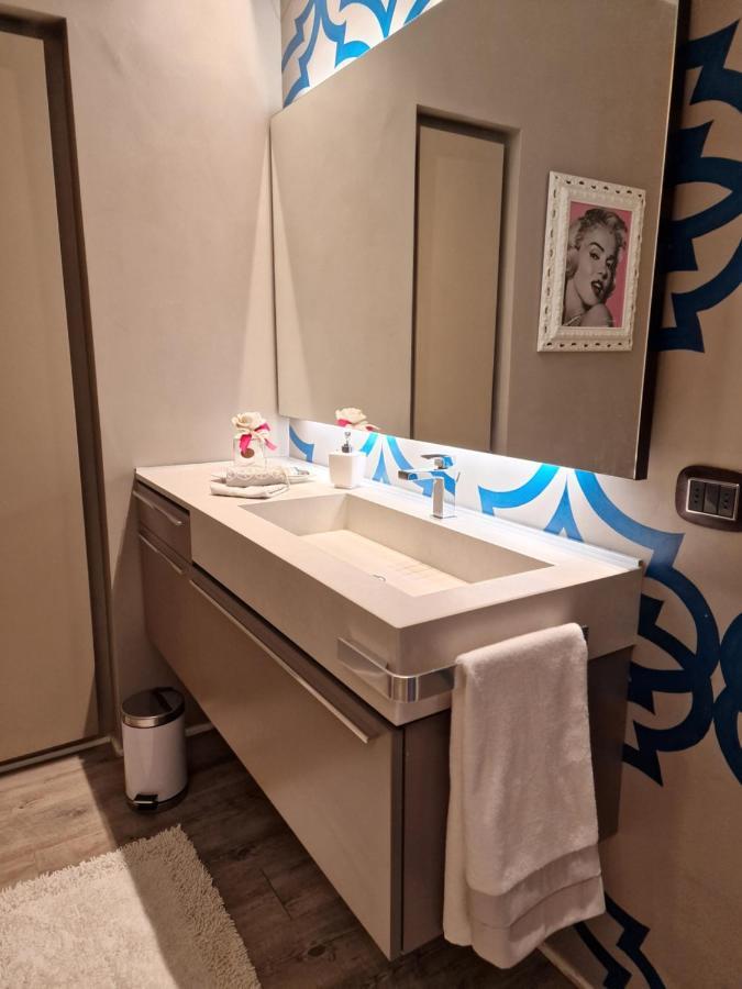 Desenzano Luxury Apartment 代森扎诺-德尔加达 外观 照片