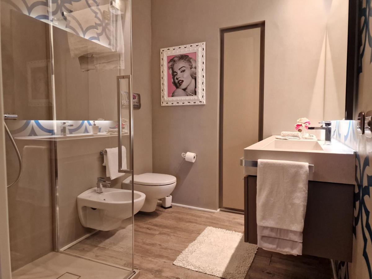 Desenzano Luxury Apartment 代森扎诺-德尔加达 外观 照片