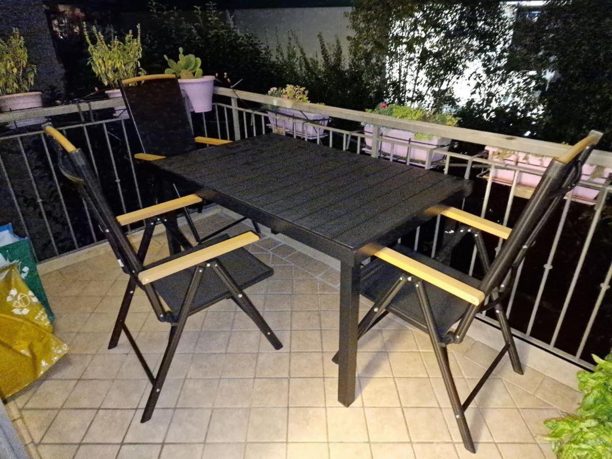 Desenzano Luxury Apartment 代森扎诺-德尔加达 外观 照片